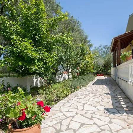 Karia * Lefkimmi (Corfu)
